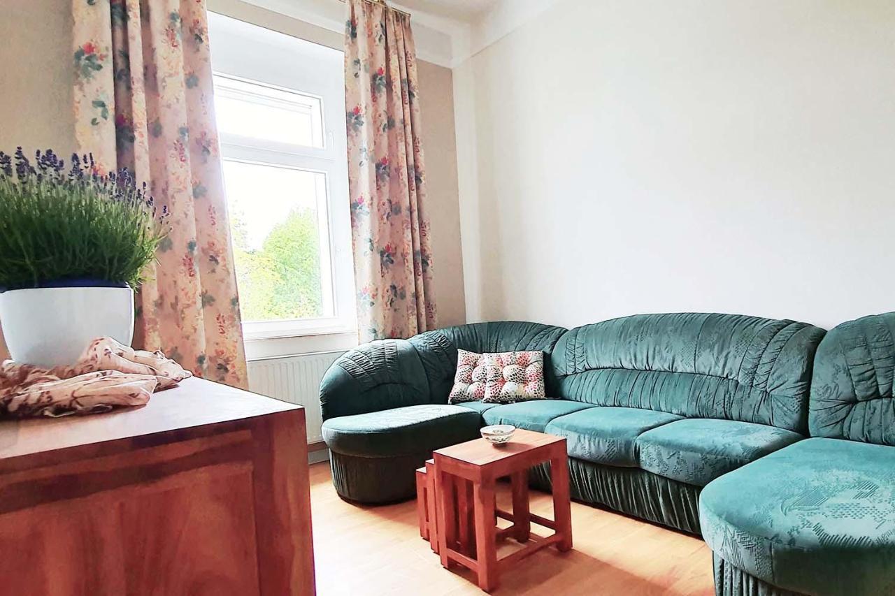 Luxus Ferienwohnung Mit Hochwertiger Ausstattung Wintergarten コットブス エクステリア 写真